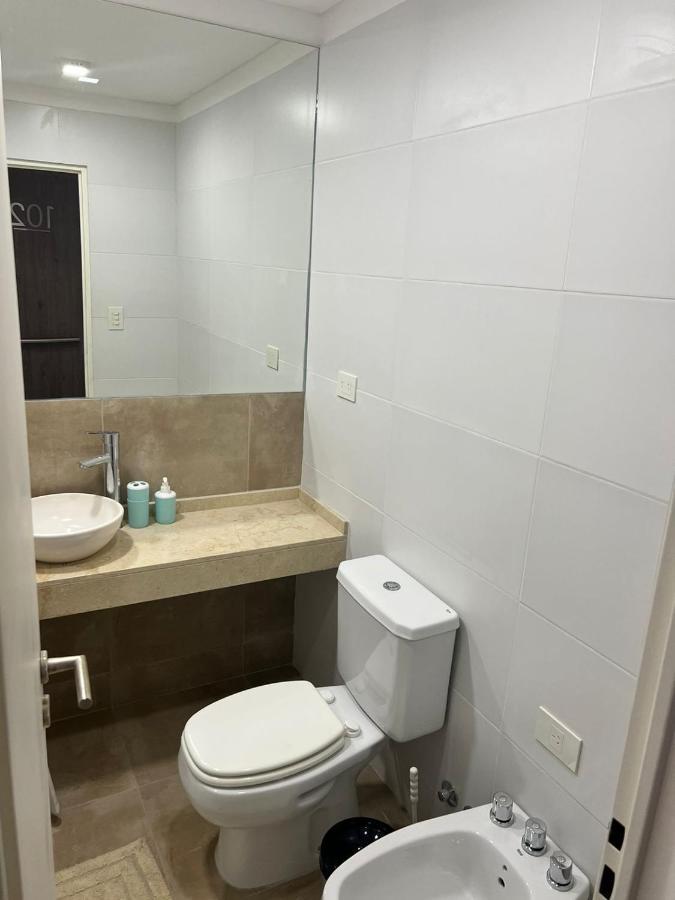 Art Gallery Pilar Apartment *